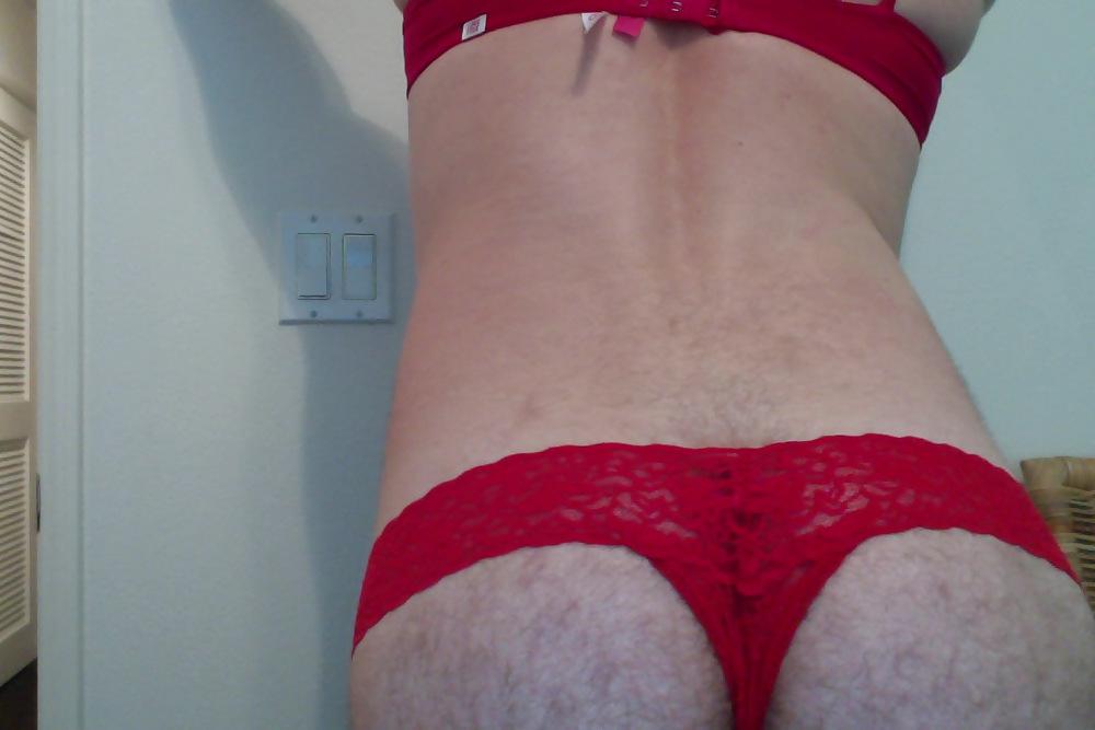 25P Crazy Panty Weekend - 33 Year Old Cousin Moved In!