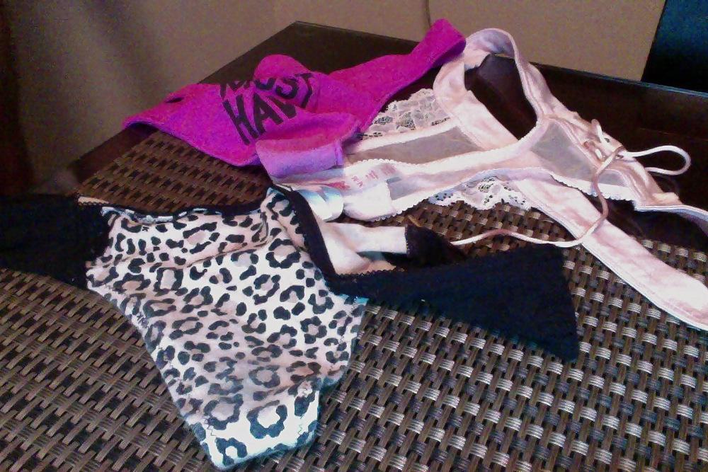 25P Crazy Panty Weekend - 33 Year Old Cousin Moved In!