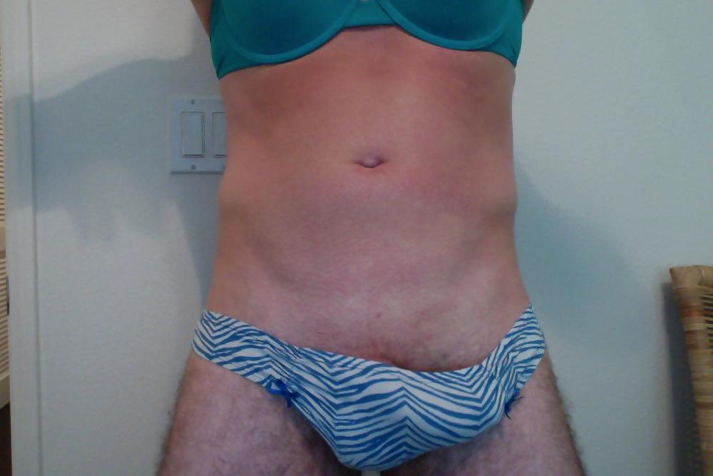 25P Crazy Panty Weekend - 33 Year Old Cousin Moved In!