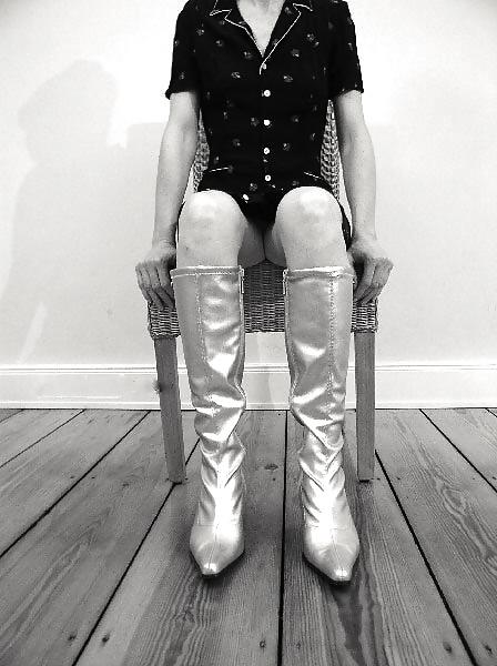 21P KEY - Monochrome 09 Sluts Showing Off & in Fuck-Me Boots