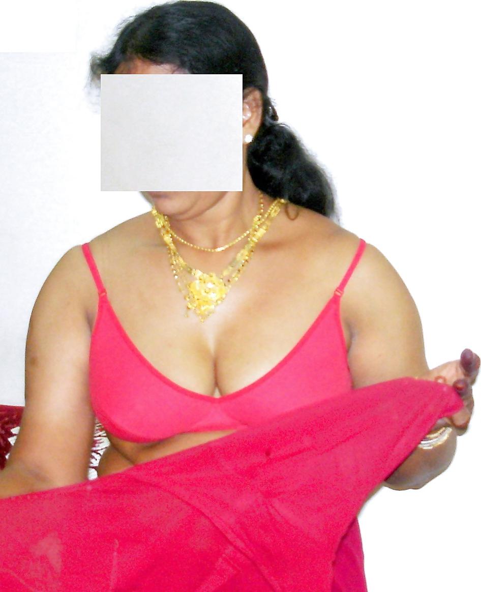 6P Indian aunty 91