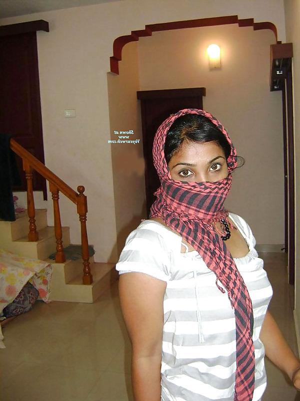 8P East Indian Sluts