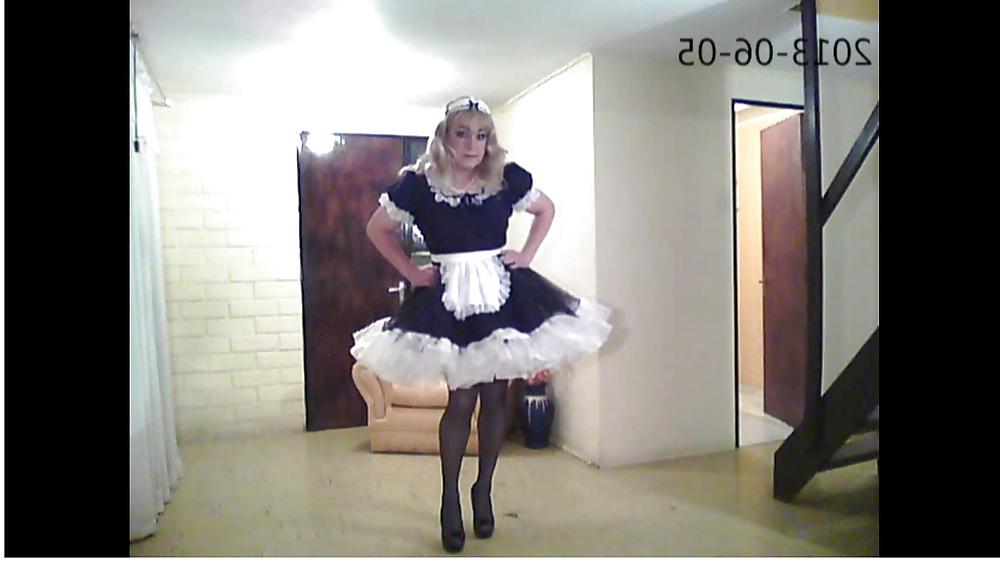 6P MAid Dress...
