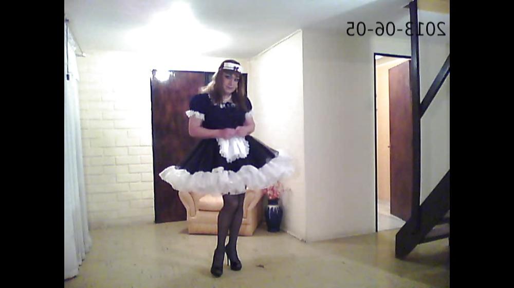 6P MAid Dress...