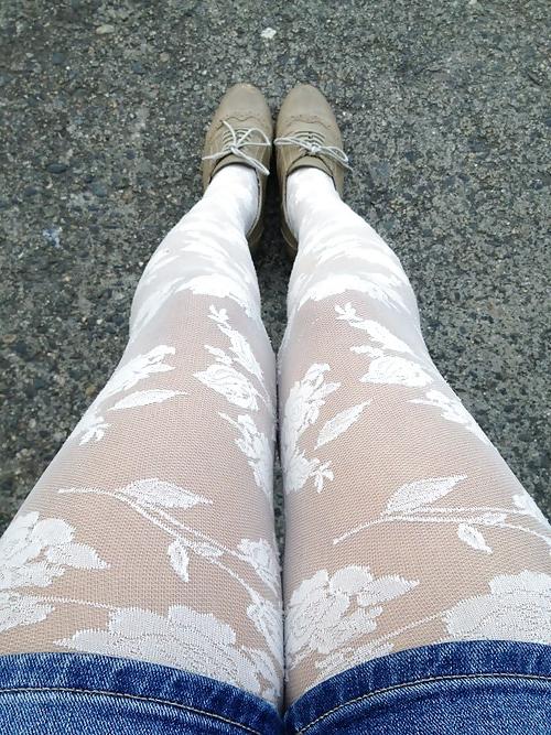 21P Sexy Babes in Stockings 02