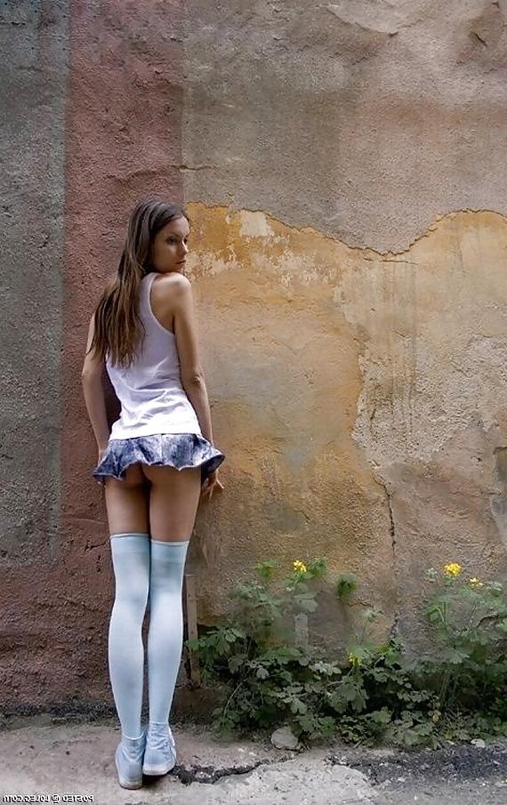 25P Gorgeous girls. Softcore babes.