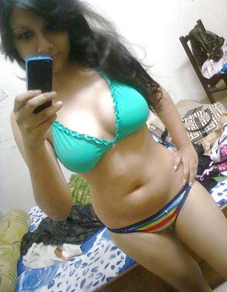 19P Pinay milf indian girls fucking like it!!!!!