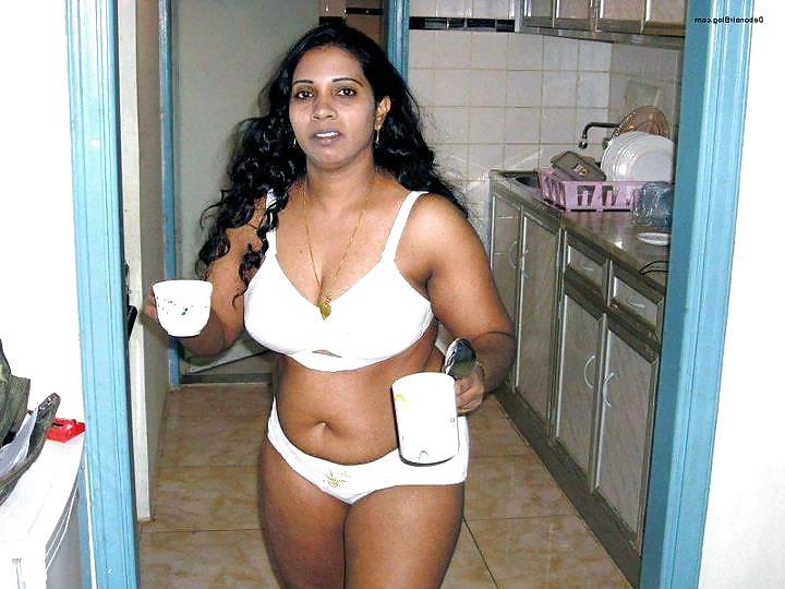 19P Pinay milf indian girls fucking like it!!!!!