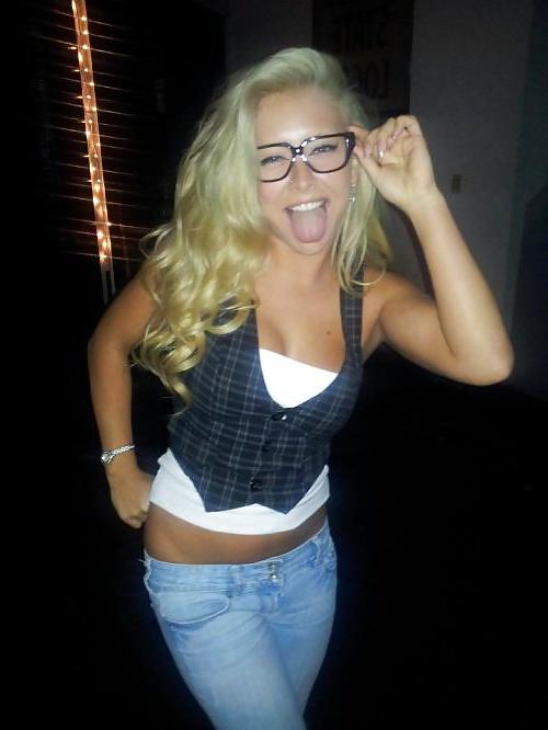 25P Hot Babes In Glasses by TROC