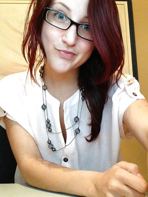 25P Hot Babes In Glasses by TROC