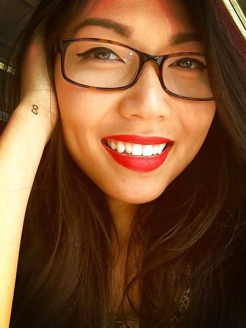 25P Hot Babes In Glasses by TROC