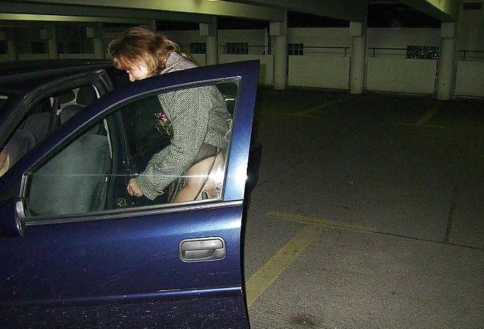 7P Couple fucking in the garage