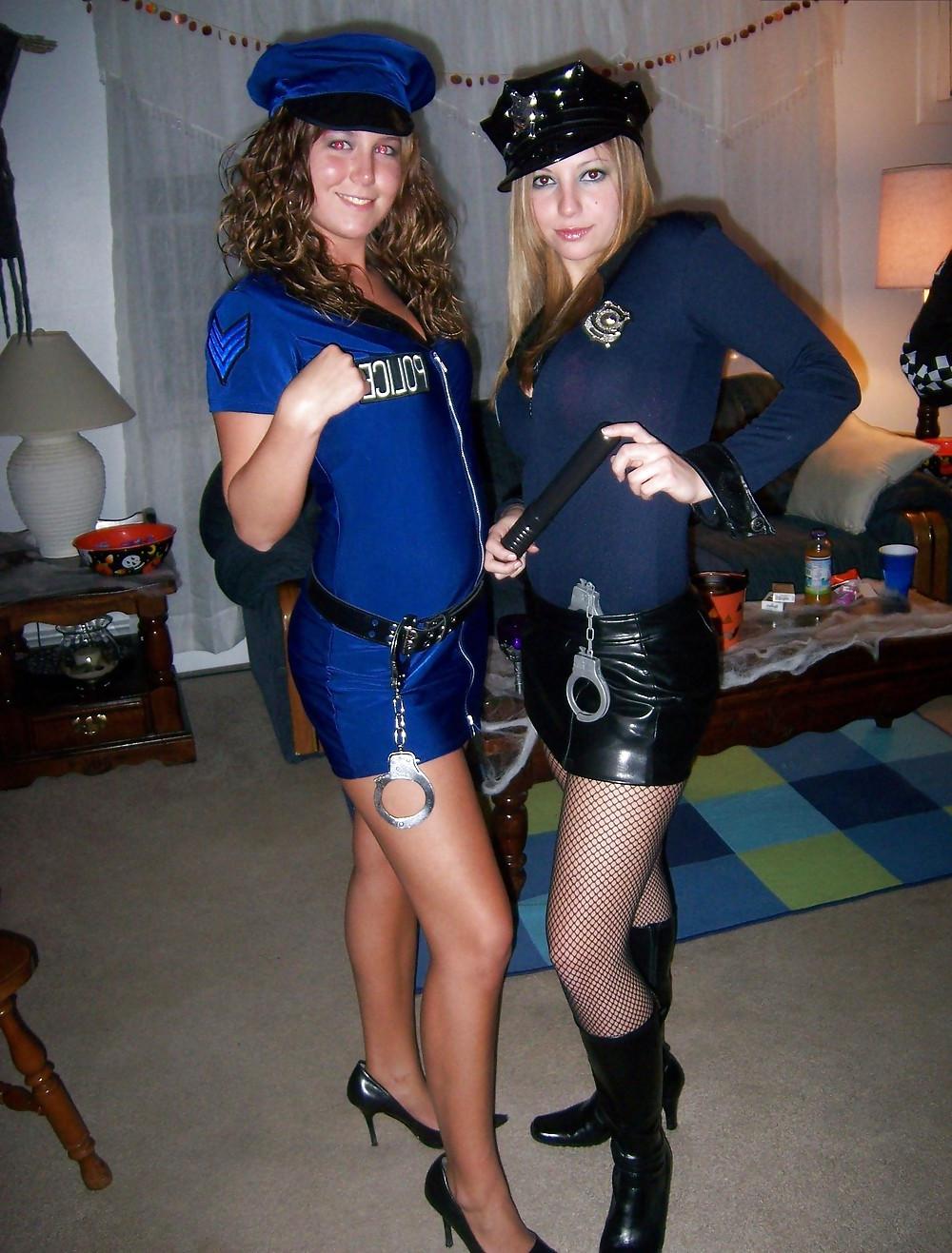 25P Sexy babes dressing party
