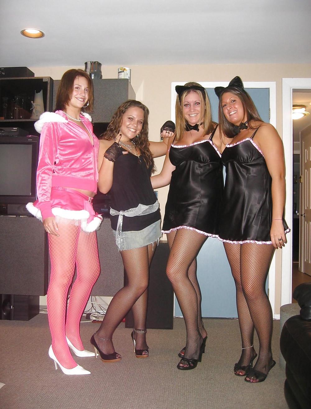 25P Sexy babes dressing party