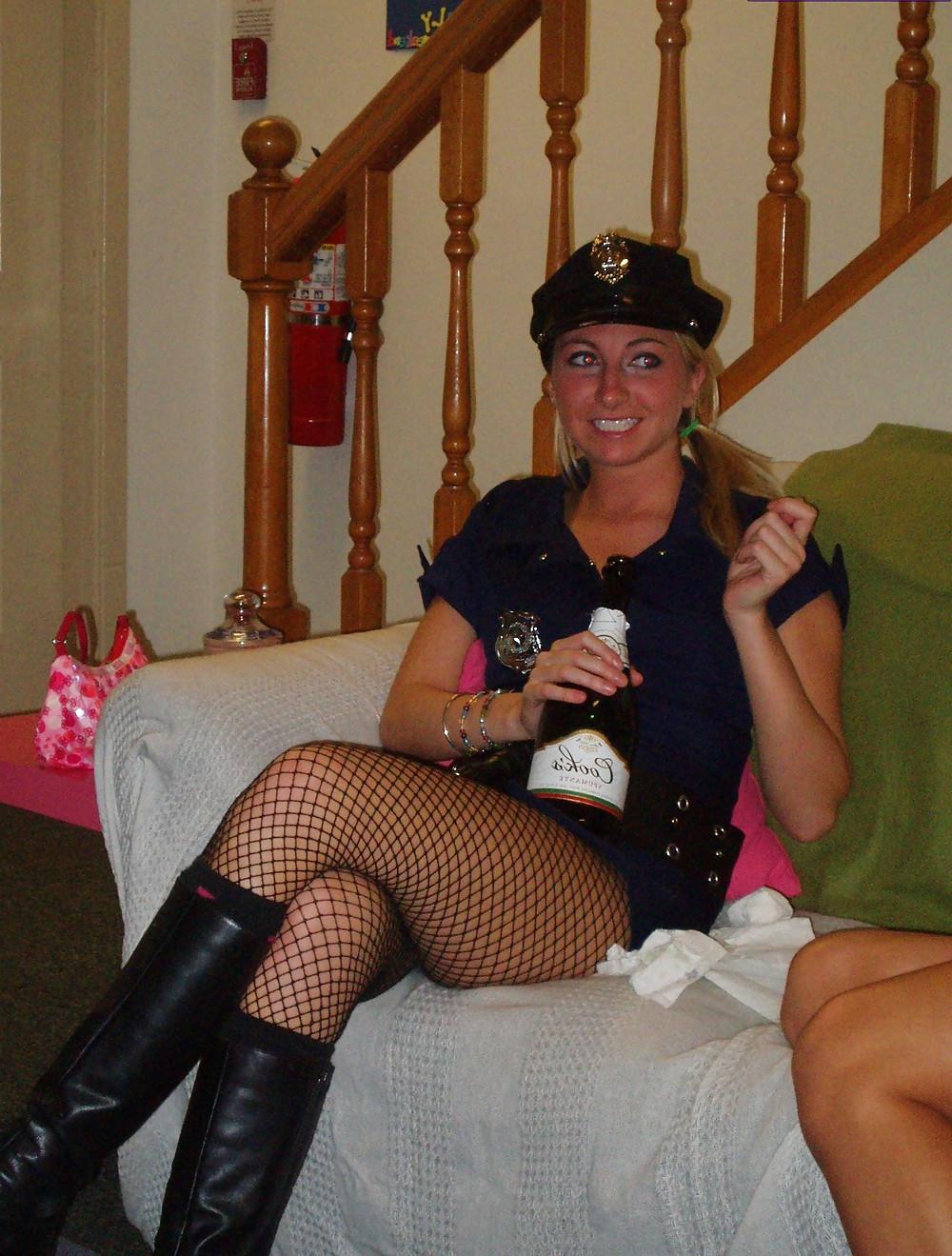 25P Sexy babes dressing party