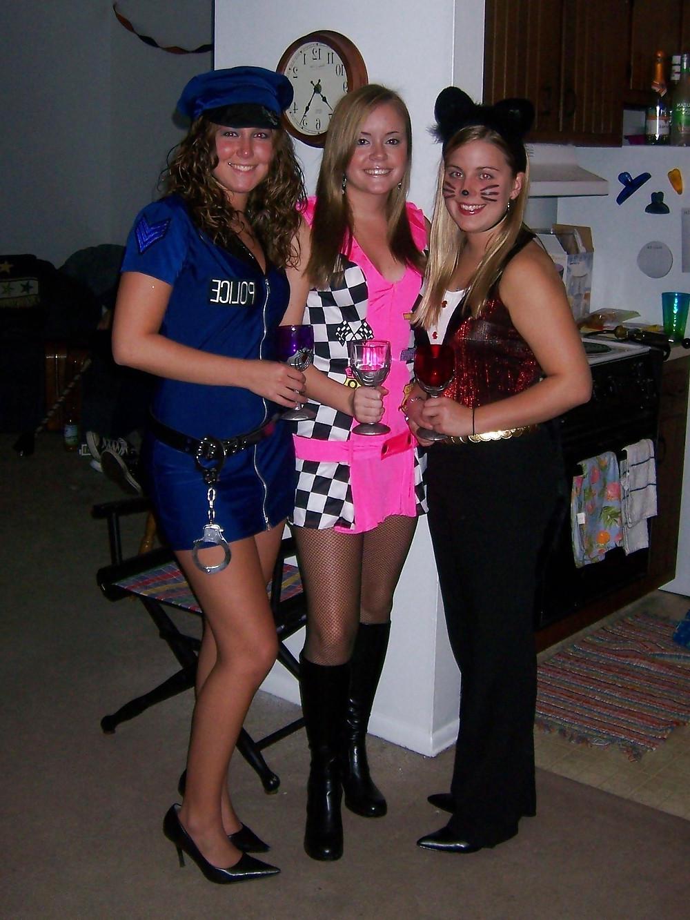 25P Sexy babes dressing party