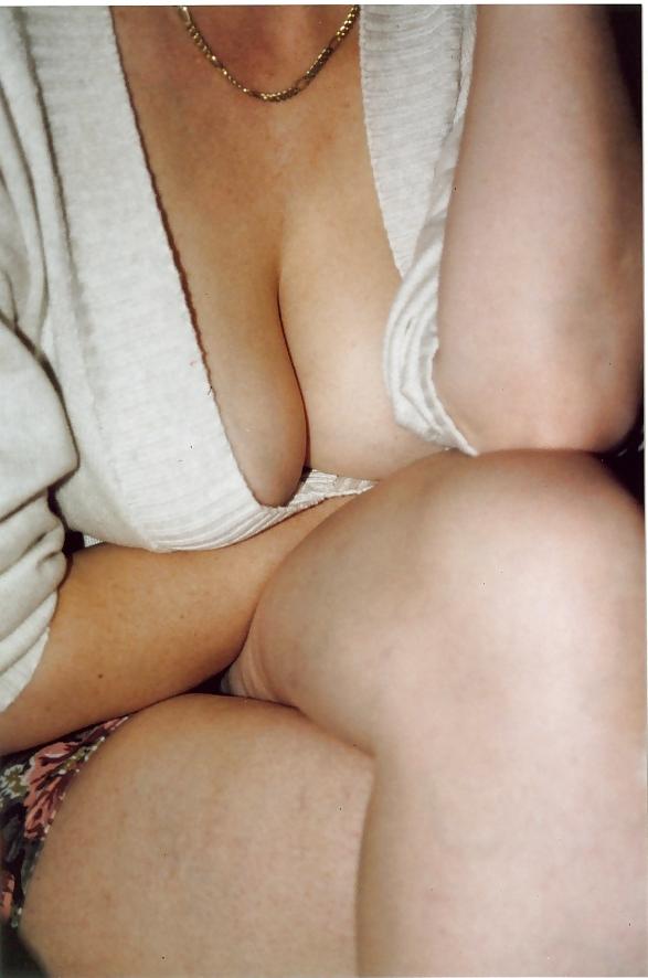 10P SAG - Babe's Sexy Boobs Beige Shirt & Short Colored Skirt 01