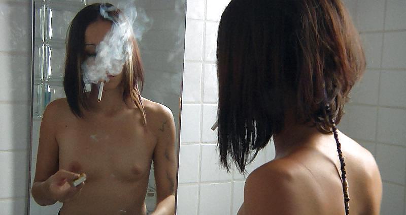 11P Smoking 037