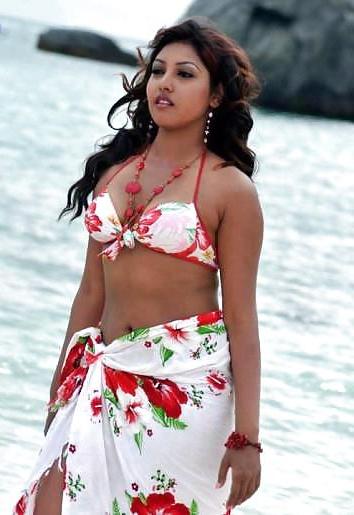 20P Beautiful Indian Girls 76-- By Sanjh