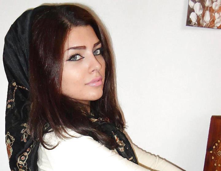 9P Sexy Persian 