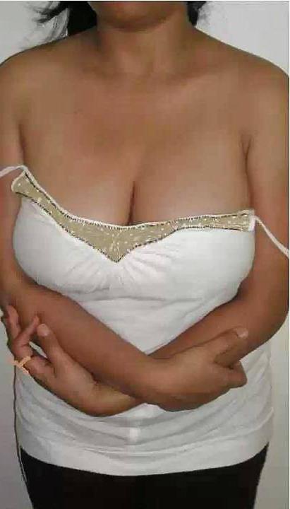 20P Beautiful Indian Girls 77-- By Sanjh