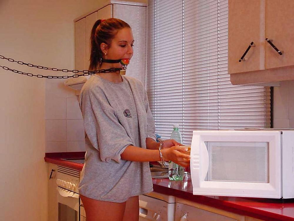 24P Just some good bondage photos 