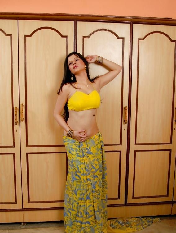 25P Sexy Indian Actress 8