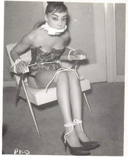 25P Vintage babes