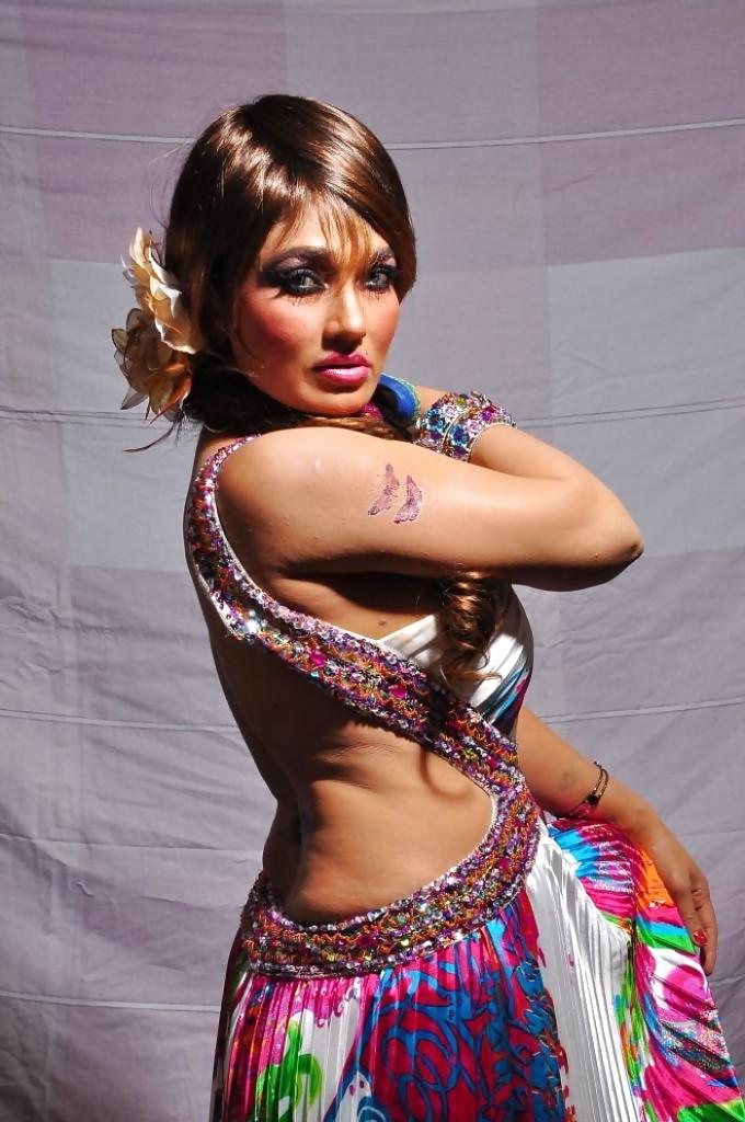 22P Indian cocksucker mature baby