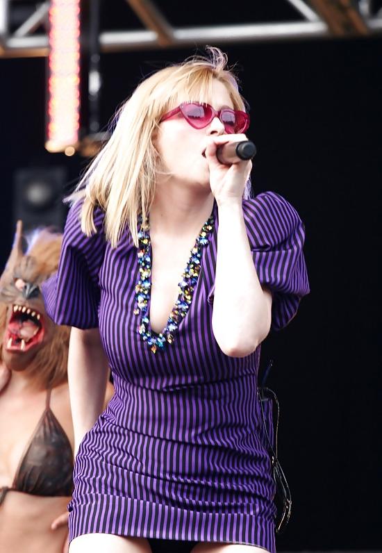 25P The Biggest Boobs In The Music Industry 2 - Busty Tits