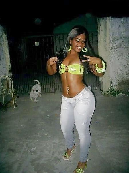 25P Back with new babes from communities in Rio de Janeiro.