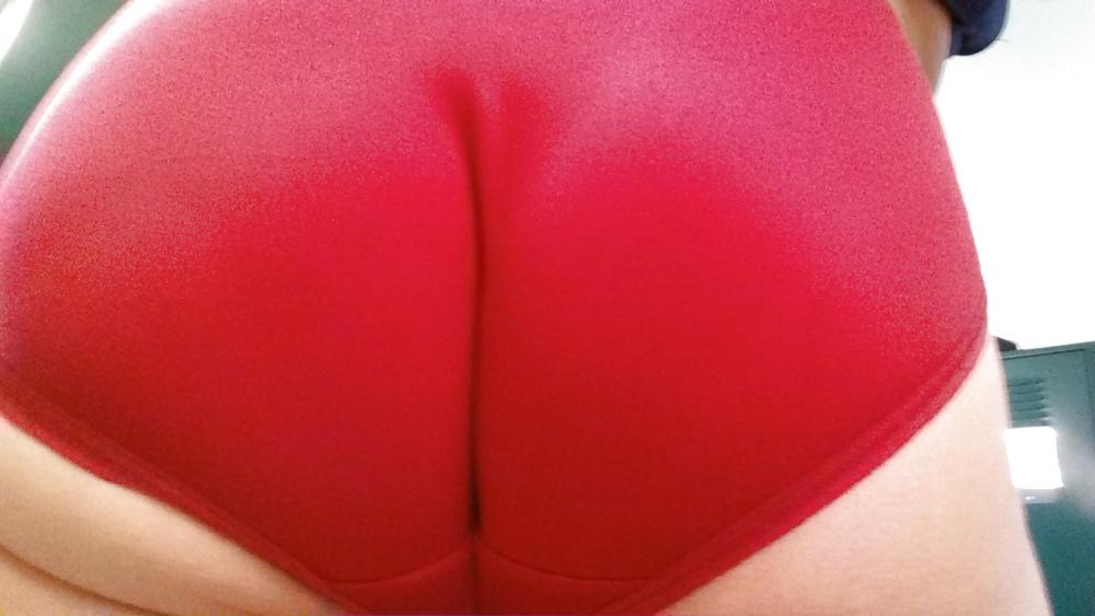 6P Panty wife phone pics 3