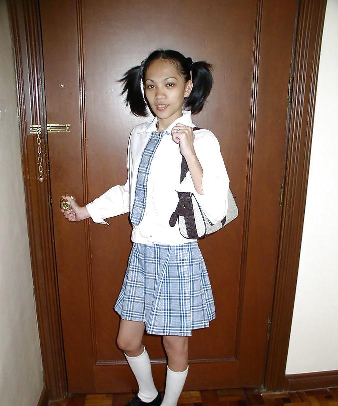 25P 4 solo asian girls
