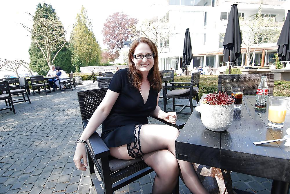 21P MILF - PUBLIC