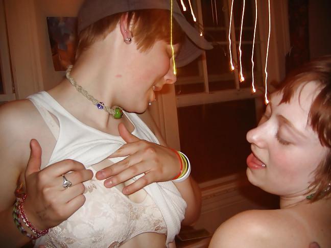 25P Bra Babes 97
