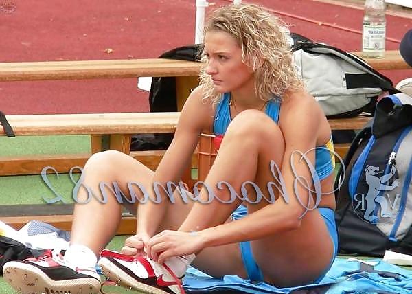 25P Sexy sport ass