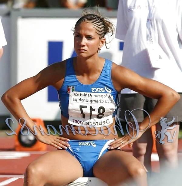 25P Sexy sport ass