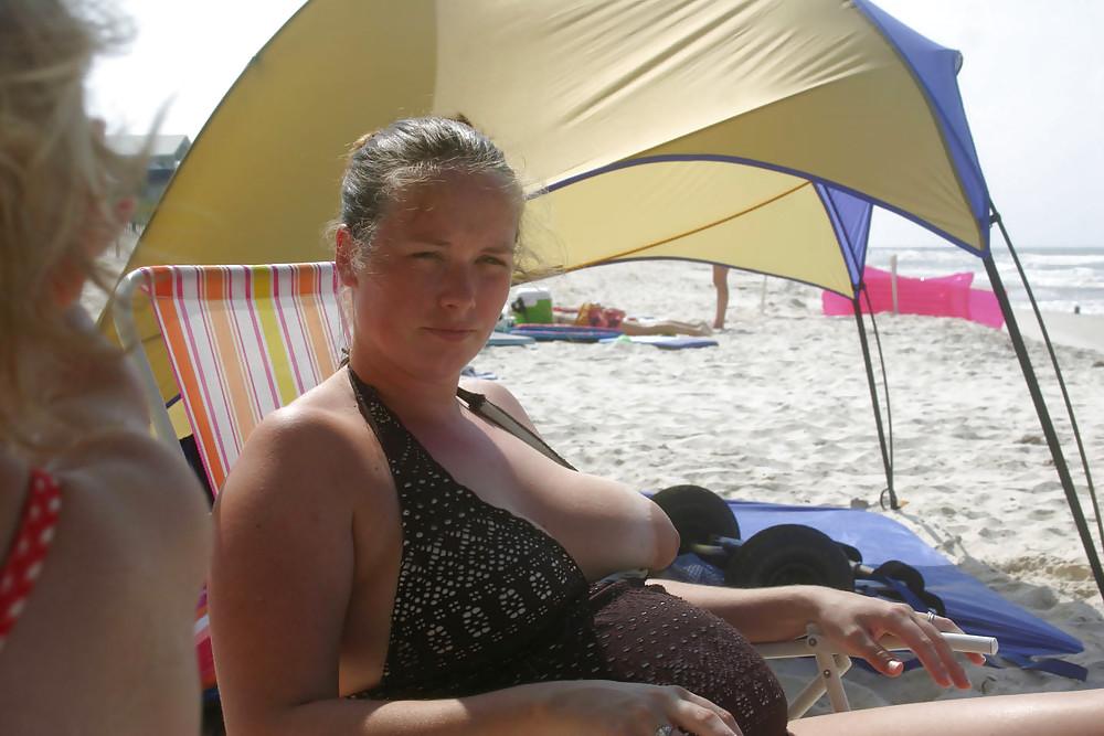 25P MOM WITH DELICIOUS BOOBS
