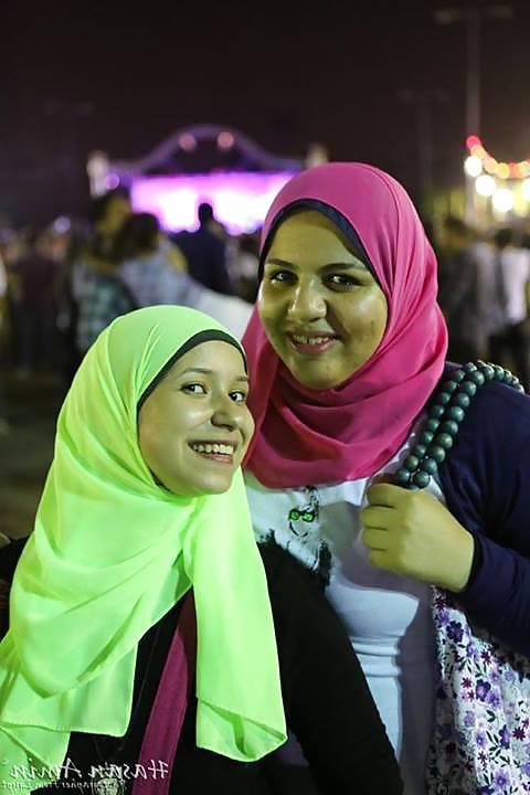 25P Egyptian girl