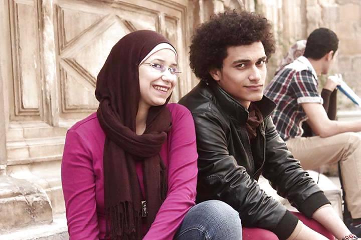 25P Egyptian girl