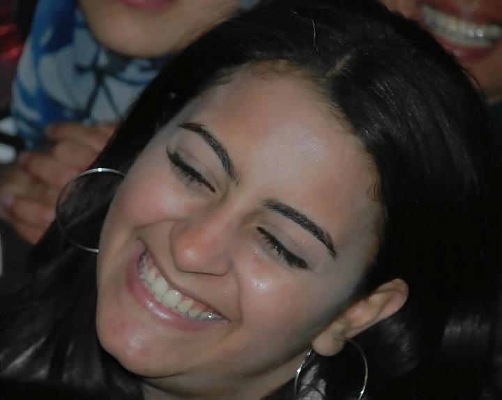 25P Egyptian girl