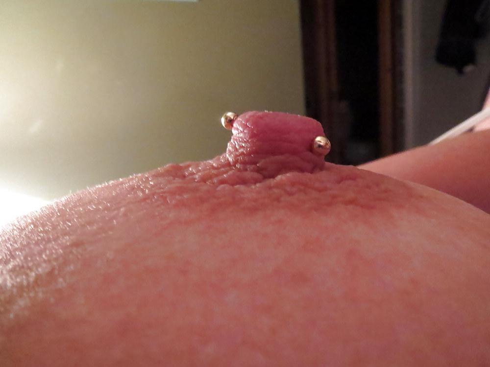 22P Suzy's Big Pierced Nipples 4