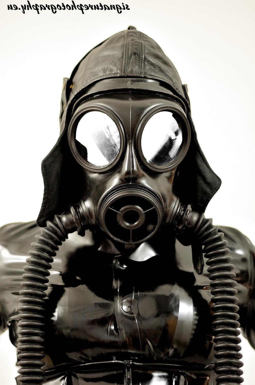 22P Gas-Mask 7!