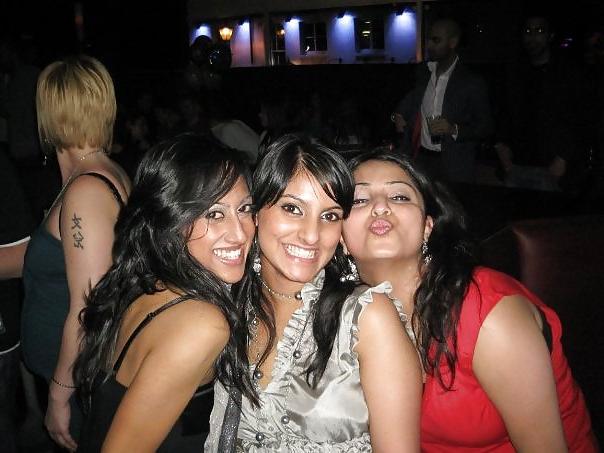 25P Hairy Indian Slut
