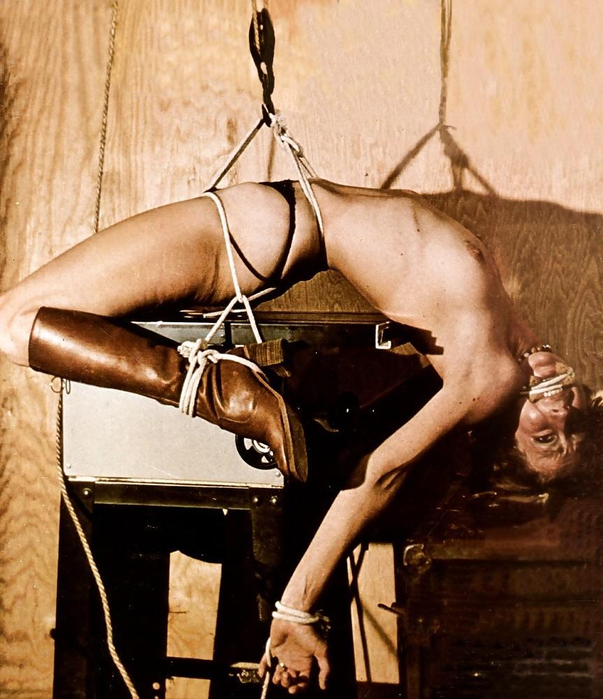 23P Wicked bondage from the eigties