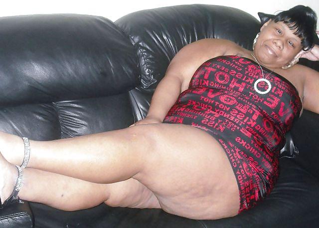 12P GHETTO BIG GIRLS 2