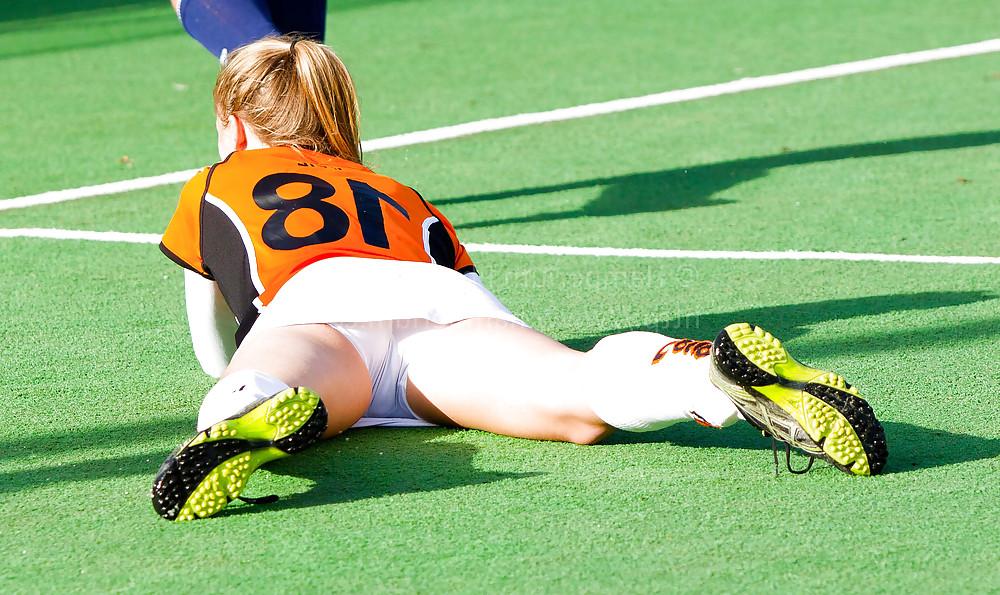 25P Beautiful Sport Babes 3 by TROC