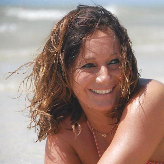 14P Italian milf: chiara