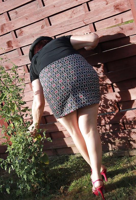 10P Sexy in the garden