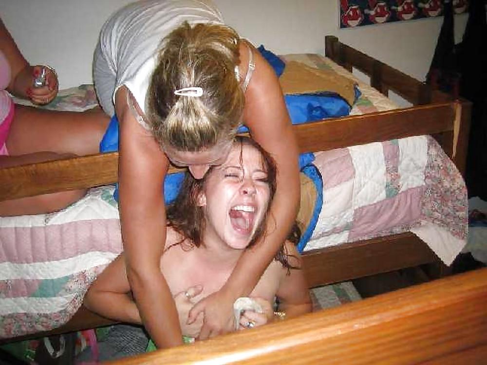 23P Nackt erwischt!! Teil 3